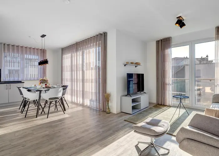 C10 Mit Südbalkon&nutzung Der Wellness-&aktivbereiche Im Pine Hill Apartment