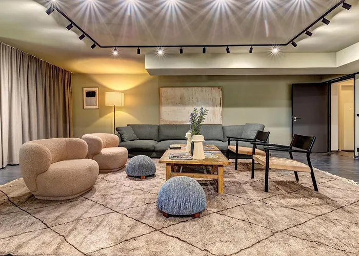 C10 Mit Südbalkon&nutzung Der Wellness-&aktivbereiche Im Pine Hill Apartment Zirchow